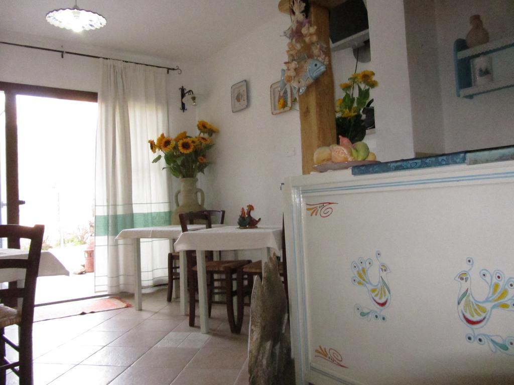 Bed & Breakfast Mare Isole La Maddalena  Bagian luar foto
