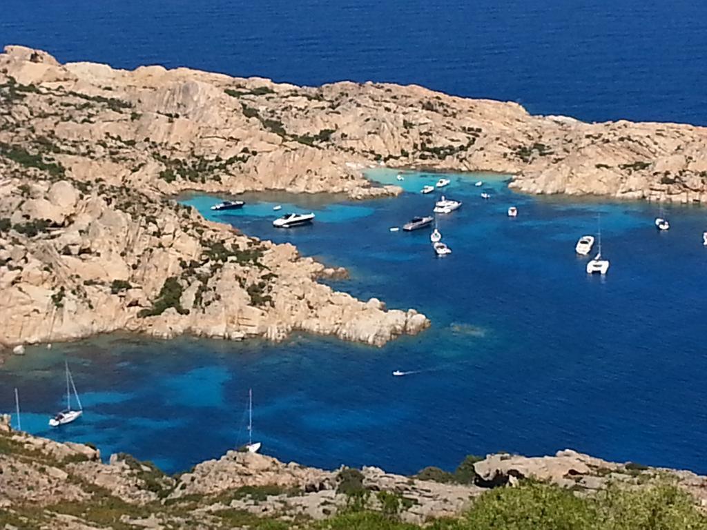 Bed & Breakfast Mare Isole La Maddalena  Bagian luar foto