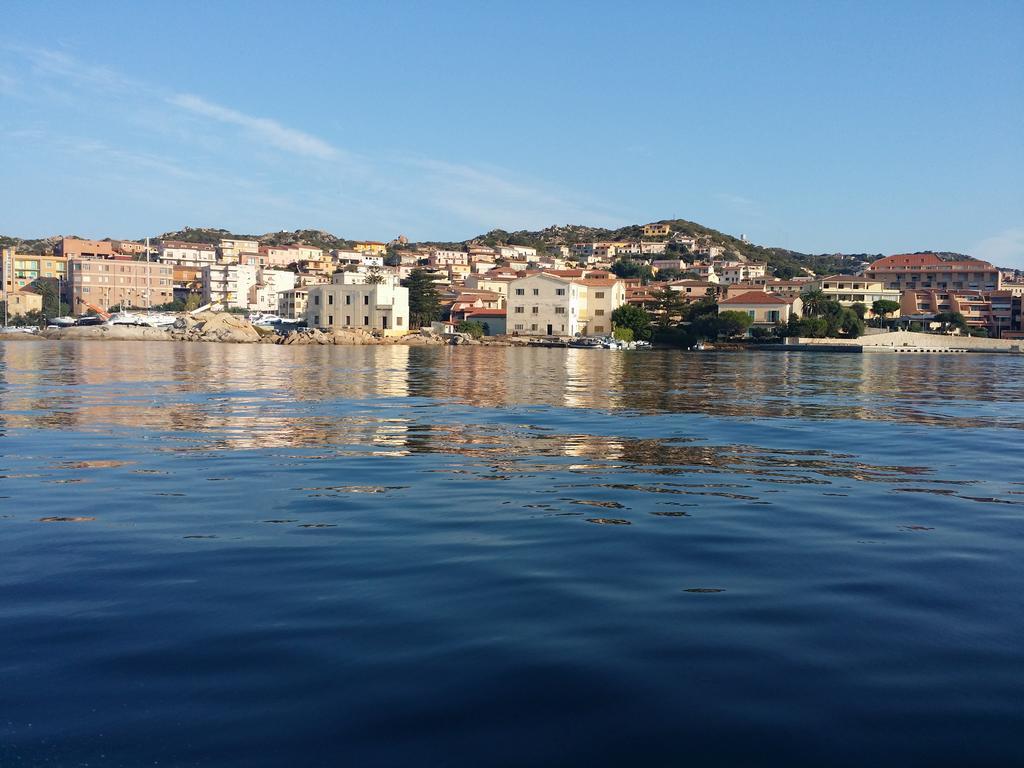 Bed & Breakfast Mare Isole La Maddalena  Bagian luar foto
