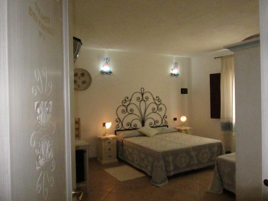 Bed & Breakfast Mare Isole La Maddalena  Bagian luar foto